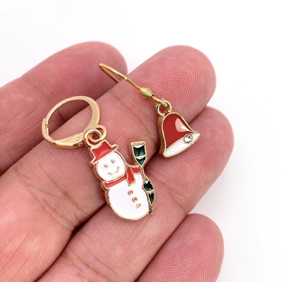 2 Pairs!!! Winter Snowman and Christmas Bell Earrings - Picture 3 of 4